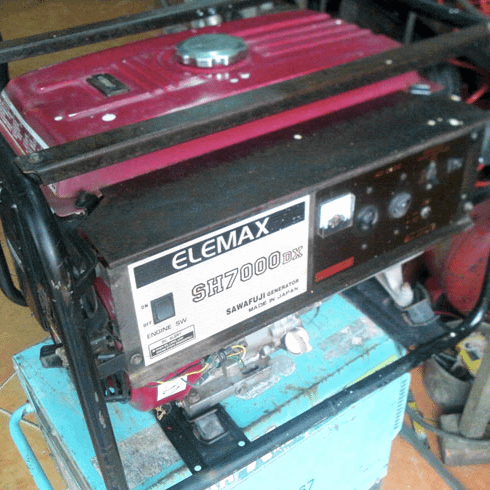 Máy phát điện Elemax SH7000DX công suất 6.6KVA